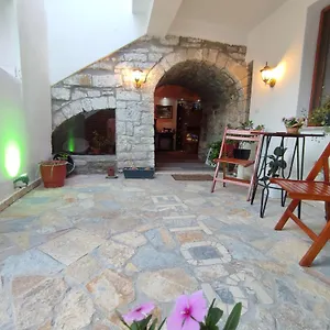 Bujtina Veritos Gasthof