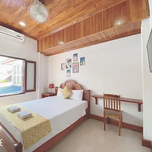 https://elephant-boutique-hotel.hotelsluangprabang.com